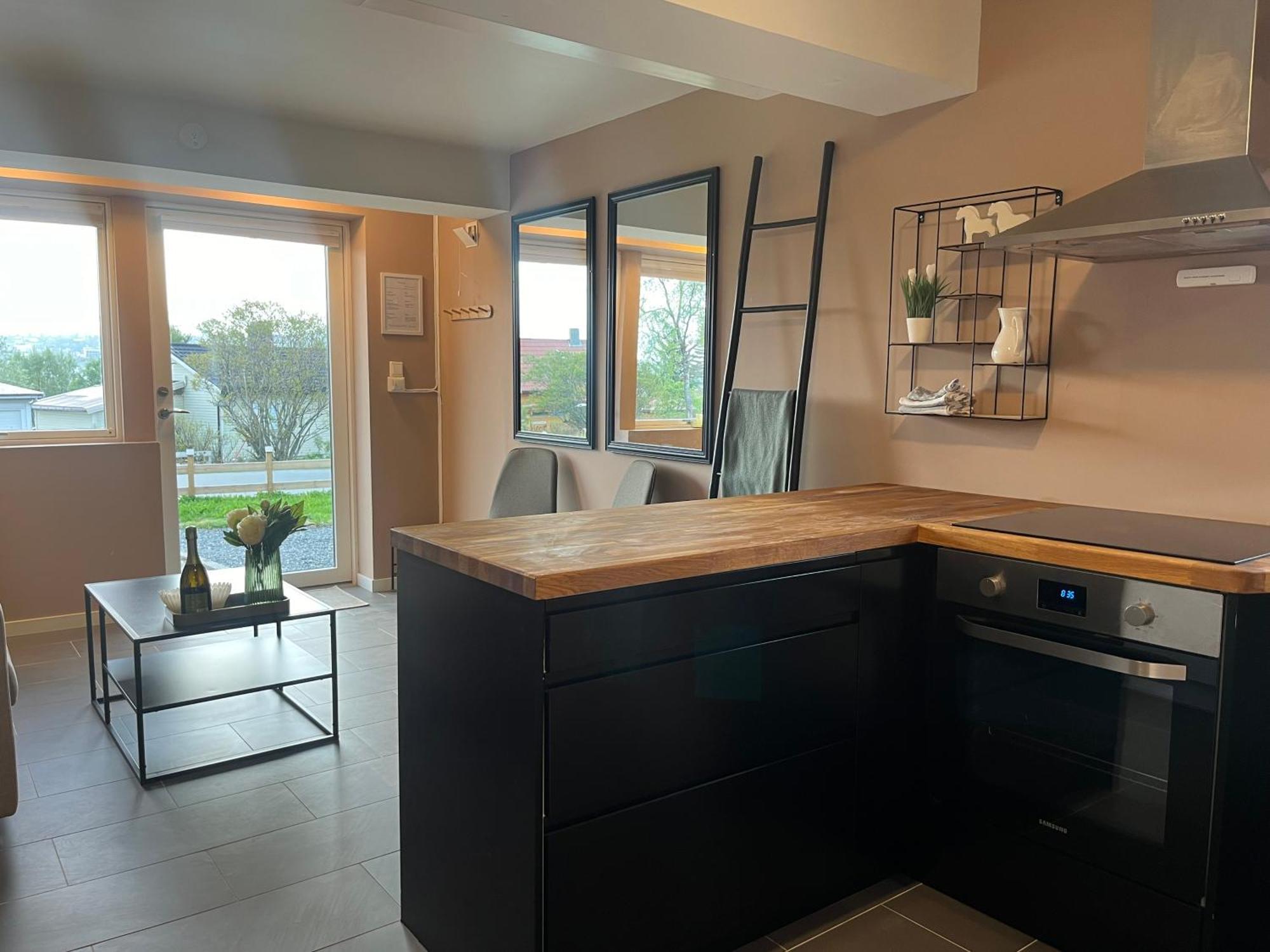 Five Apartments - Boutique Tromso Ngoại thất bức ảnh